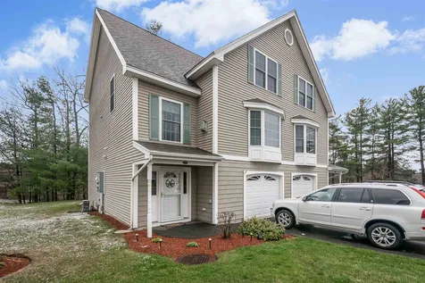 12a Farnum Court Hudson NH 03051