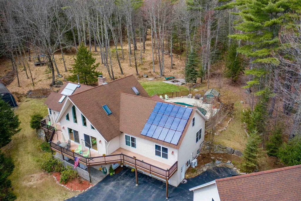 36 Stonedam Circle Meredith NH 03253
