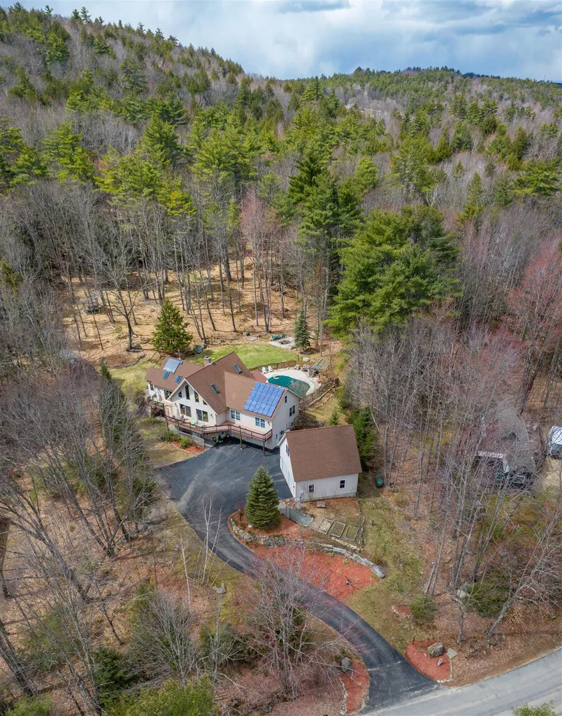 36 Stonedam Circle Meredith NH 03253