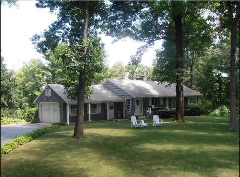 38 Searles Road Windham NH 03087
