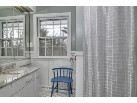 38 Searles Road Windham NH 03087