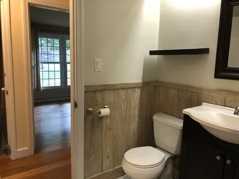 38 Searles Road Windham NH 03087