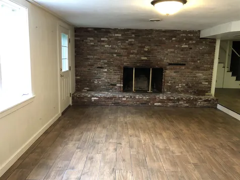 38 Searles Road Windham NH 03087