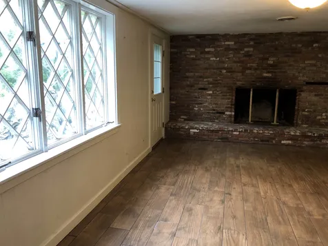 38 Searles Road Windham NH 03087