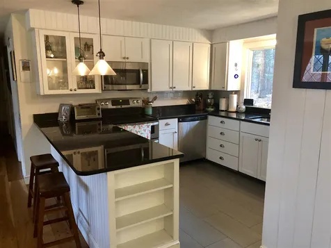 38 Searles Road Windham NH 03087