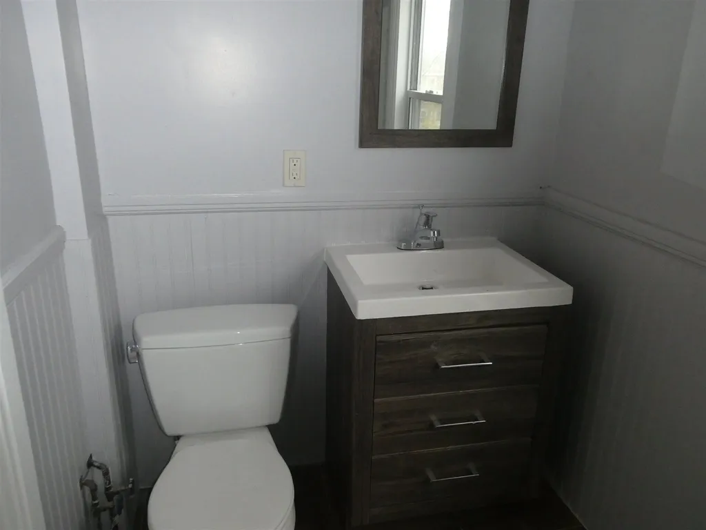 270 Laurel Street Manchester NH 03103