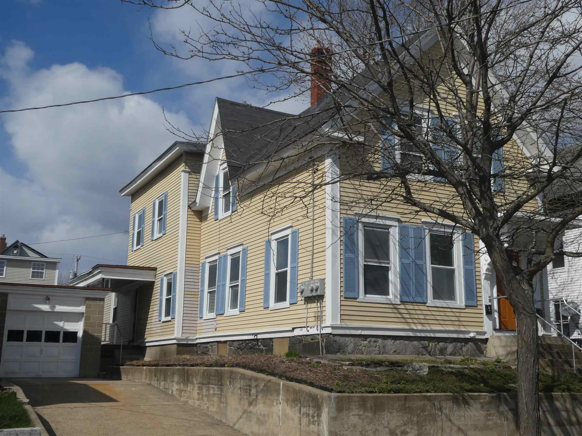 270 Laurel Street Manchester NH 03103