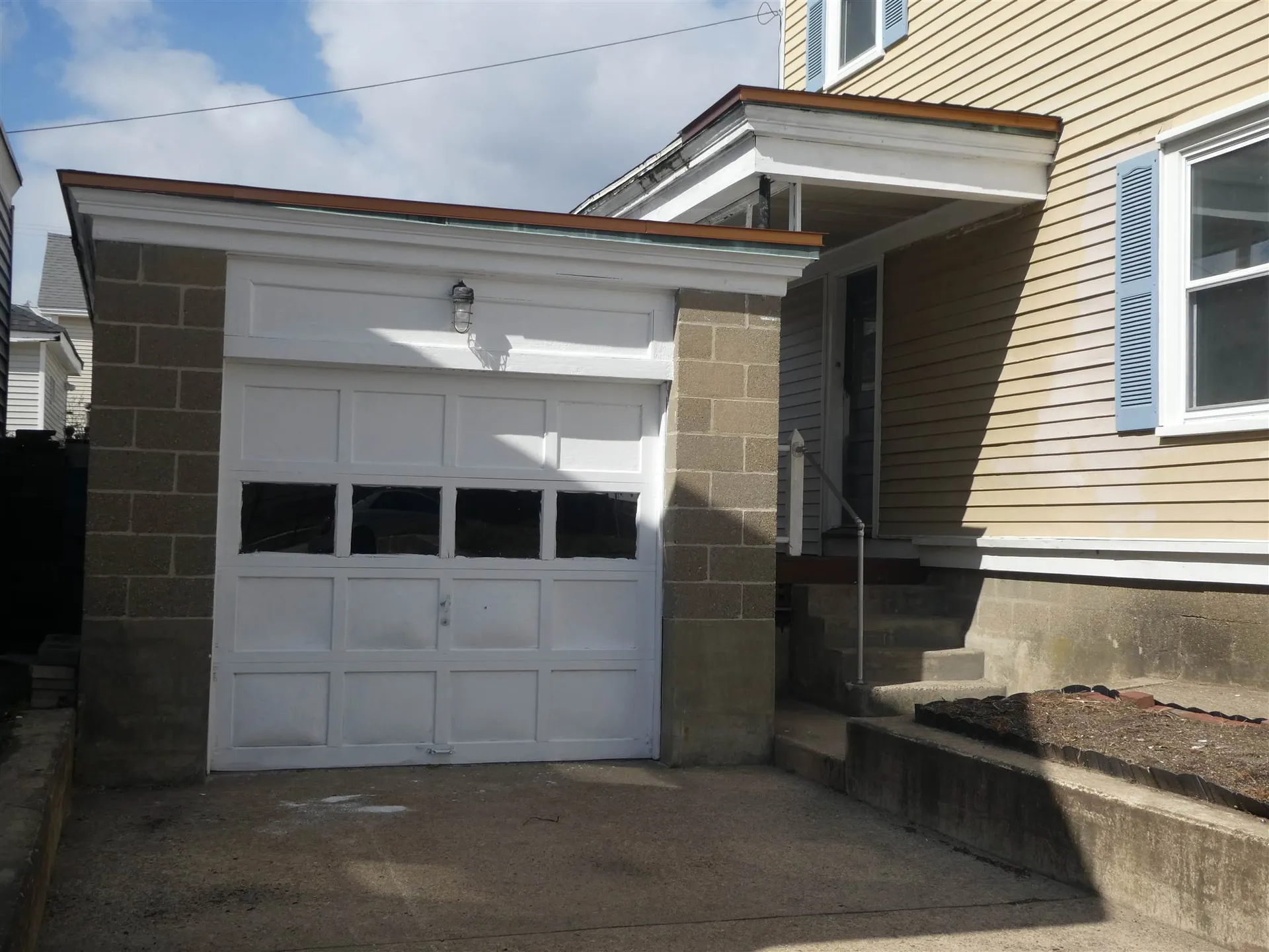 270 Laurel Street Manchester NH 03103