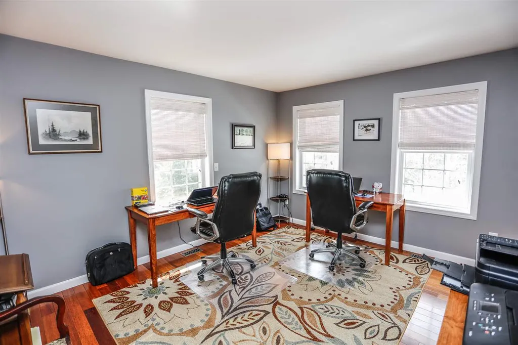 27 Sherman Drive Raymond NH 03077