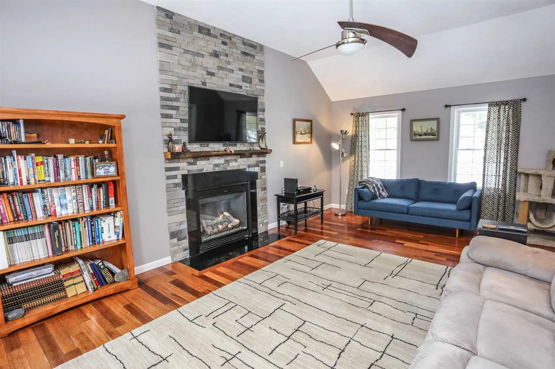 27 Sherman Drive Raymond NH 03077