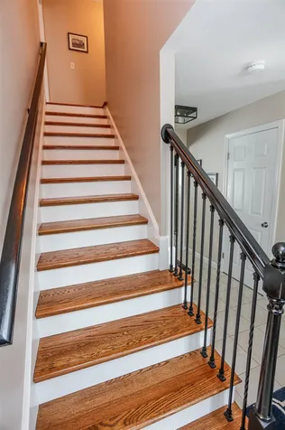 27 Sherman Drive Raymond NH 03077