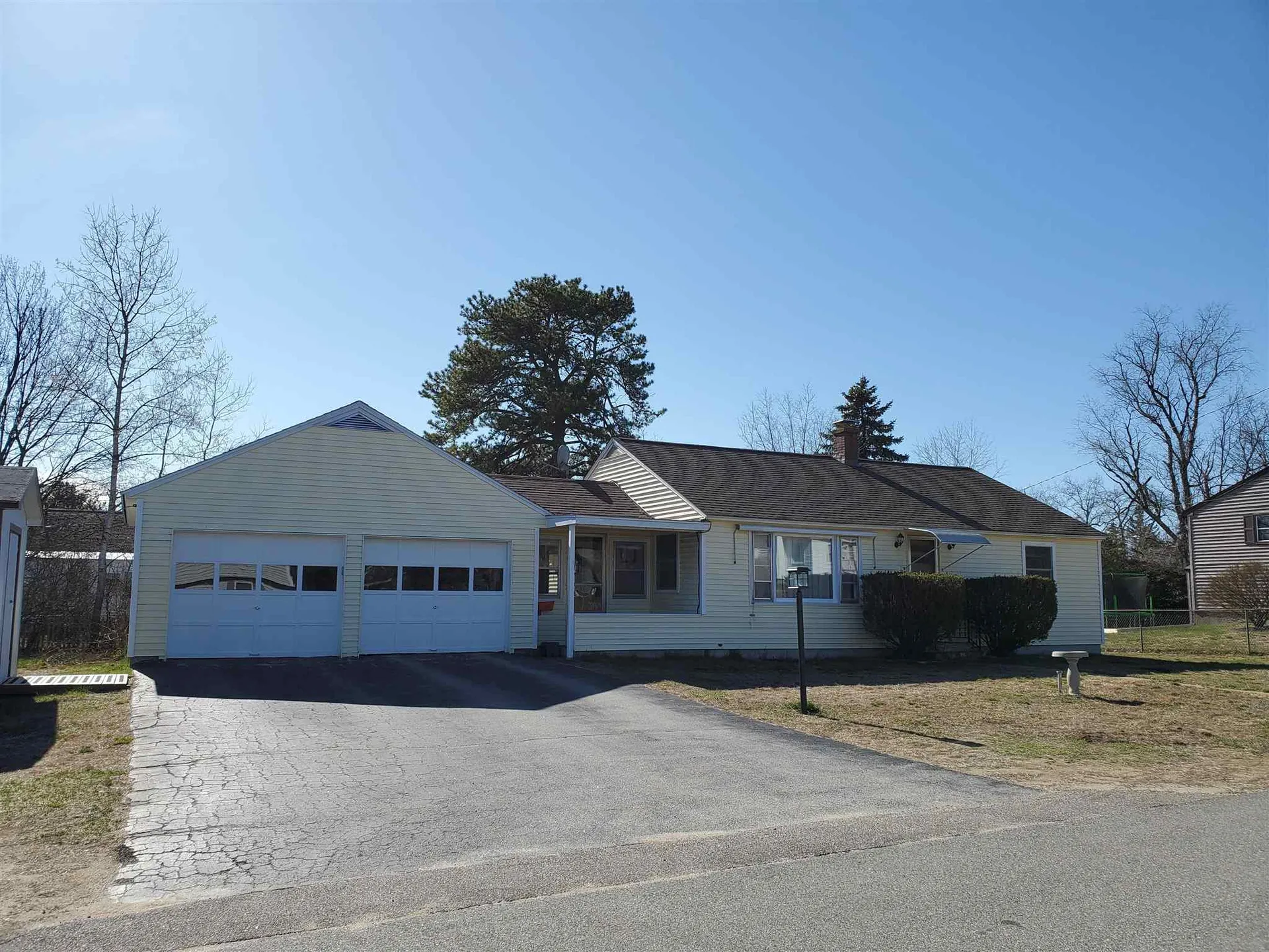 16 Gates Street Concord NH 03301