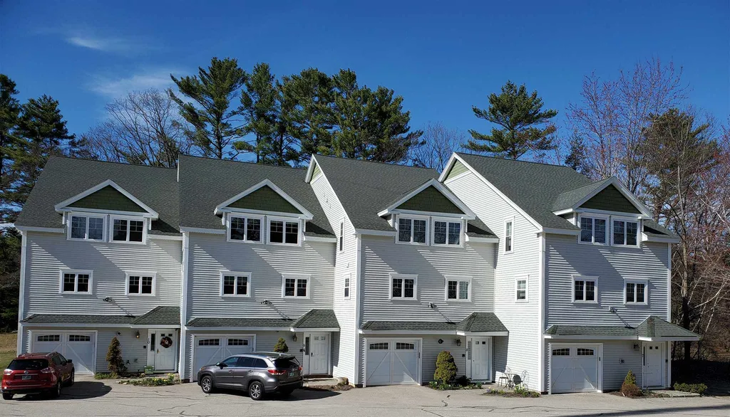 196 East Main Street Conway NH 03818