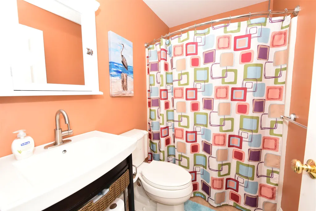 196 East Main Street Conway NH 03818