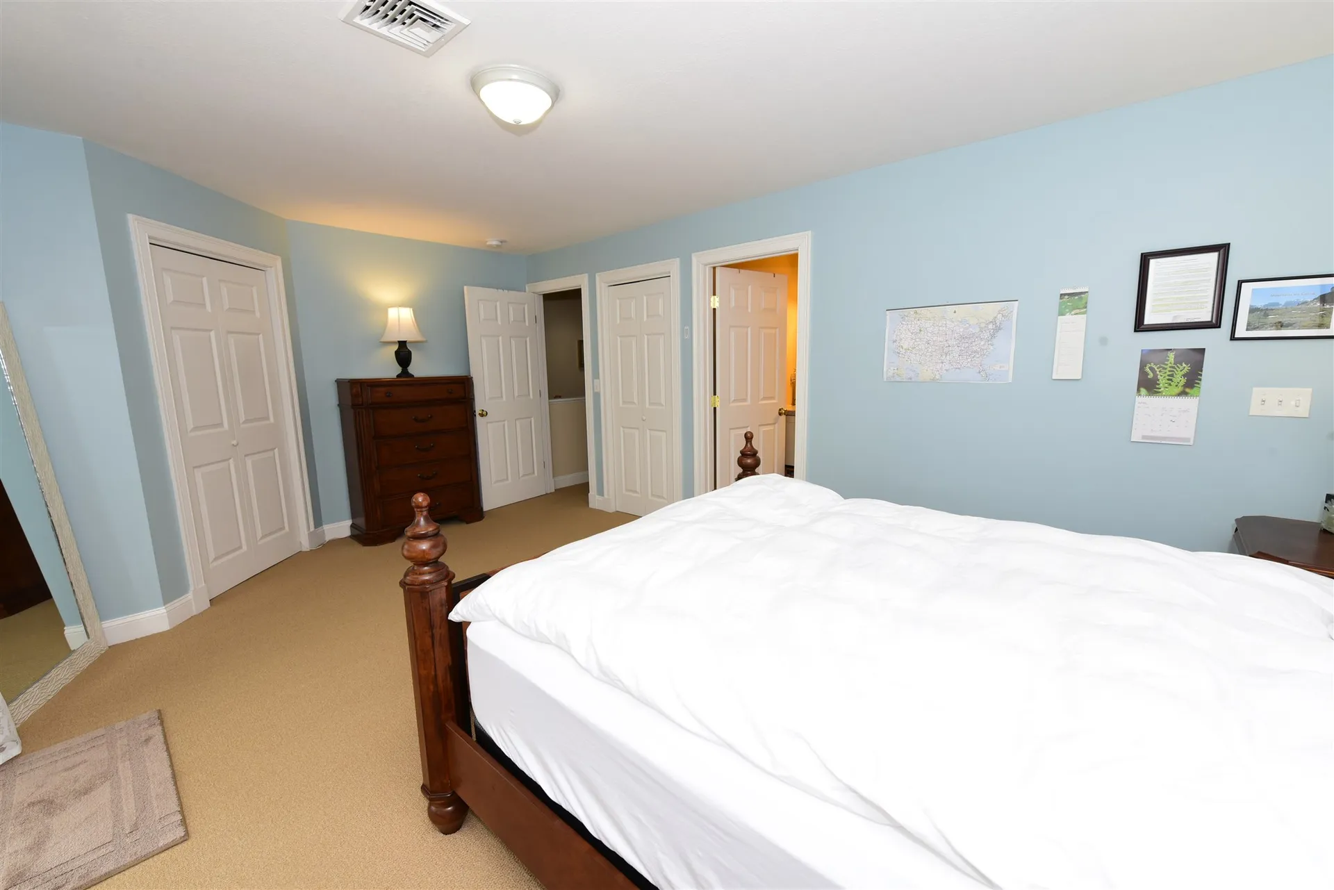 196 East Main Street Conway NH 03818