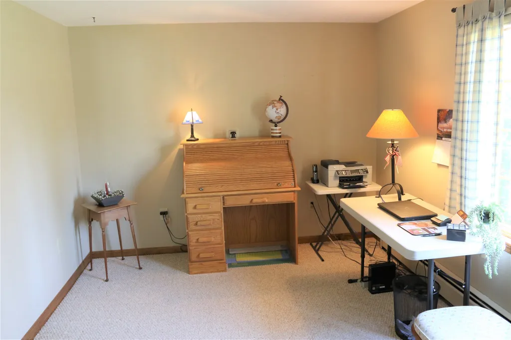 4 Rowe Drive Fremont NH 03044