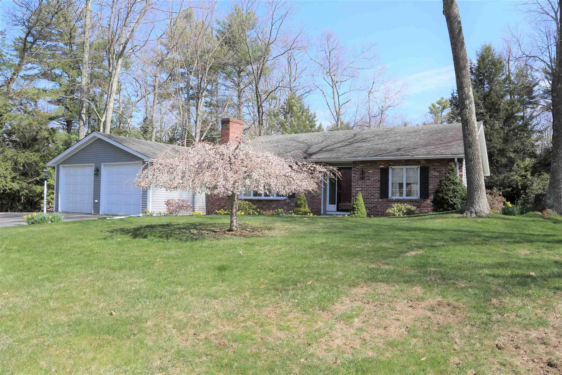 4 Rowe Drive Fremont NH 03044