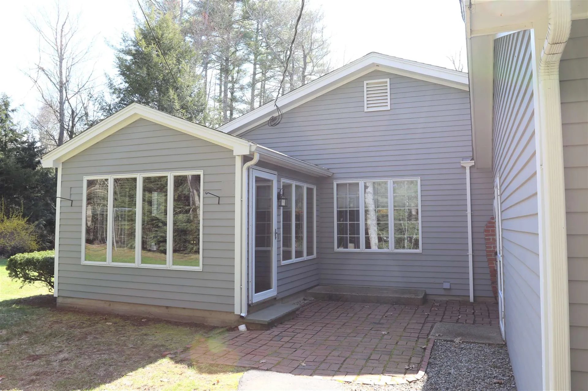 4 Rowe Drive Fremont NH 03044