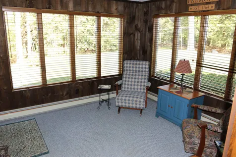 4 Rowe Drive Fremont NH 03044