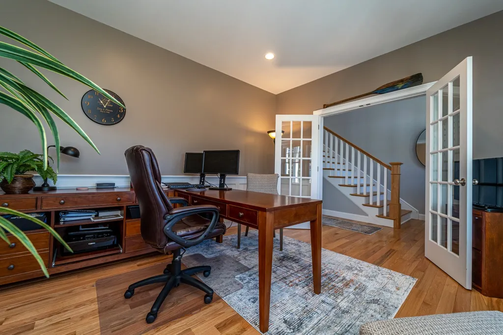 16 Van Etten Drive Greenland NH 03840
