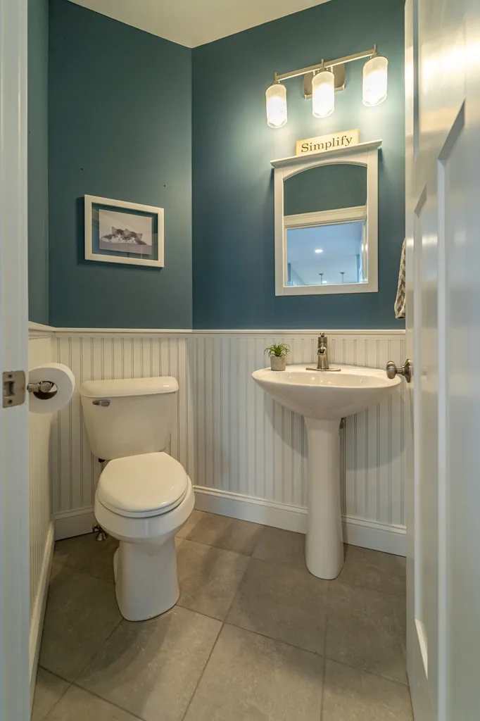 16 Van Etten Drive Greenland NH 03840