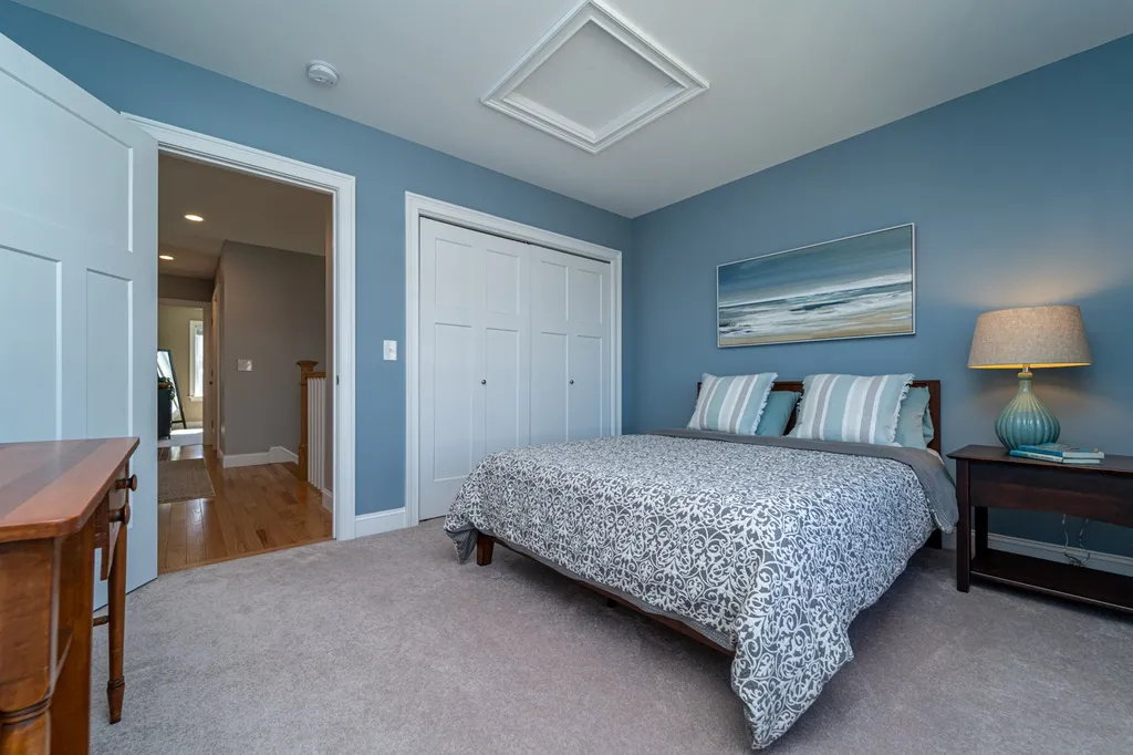 16 Van Etten Drive Greenland NH 03840