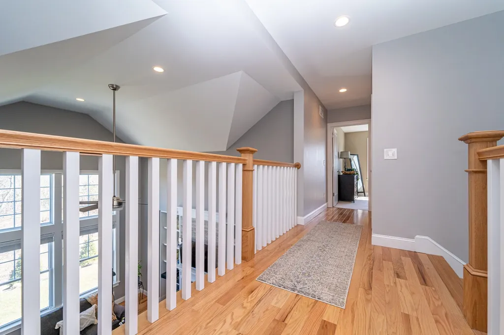 16 Van Etten Drive Greenland NH 03840