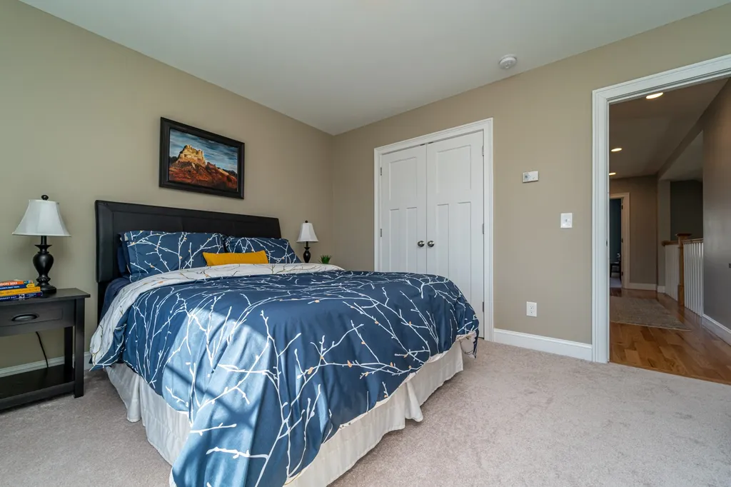 16 Van Etten Drive Greenland NH 03840