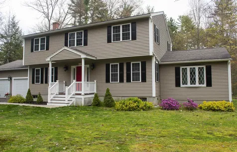 30 Johnson Drive Newmarket NH 03857