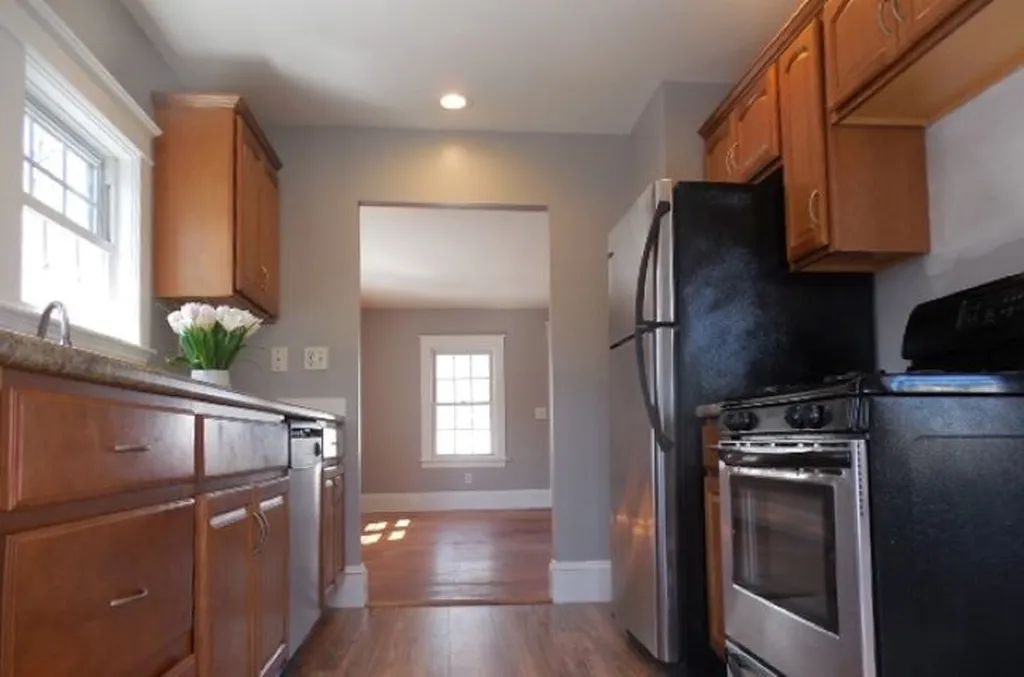 4 Cottage Street Exeter NH 03833