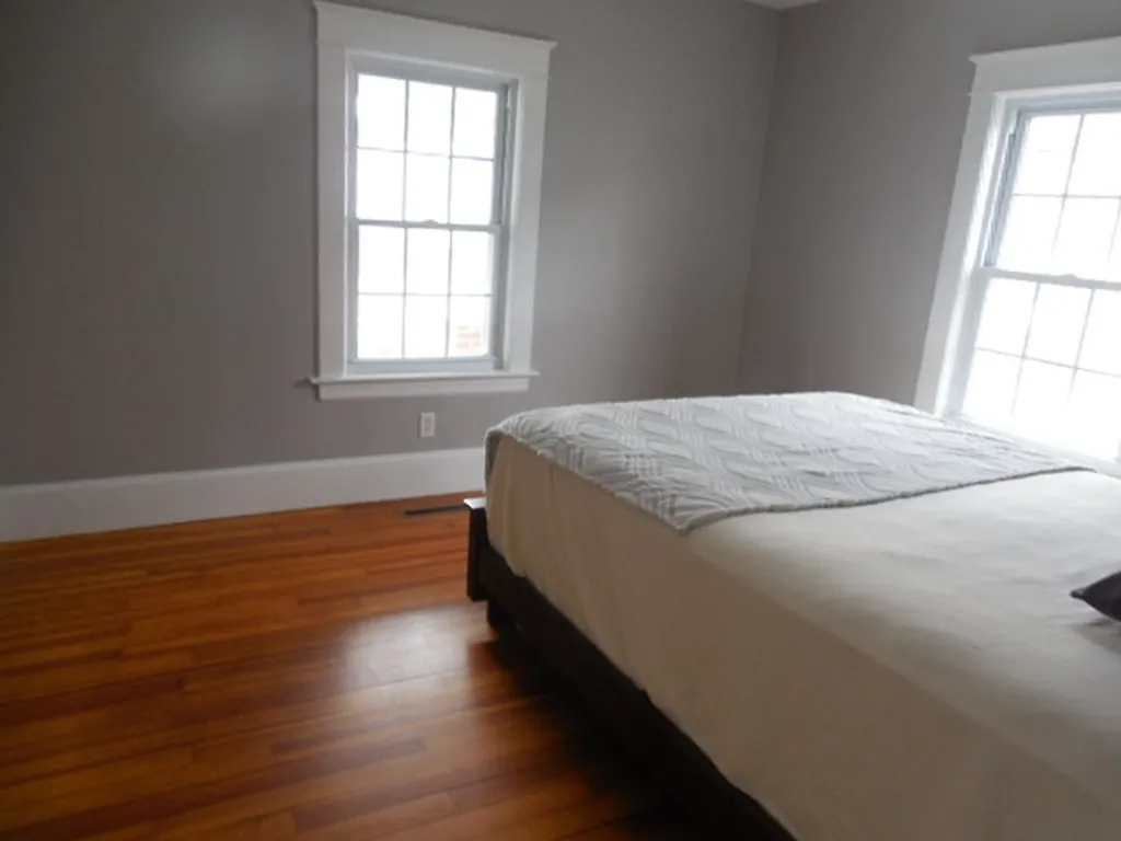 4 Cottage Street Exeter NH 03833