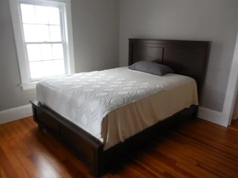 4 Cottage Street Exeter NH 03833