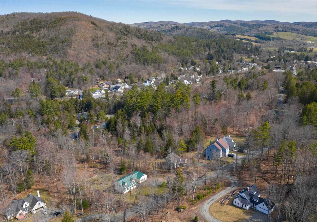 128 Shurtleff Lane Woodstock VT 05091