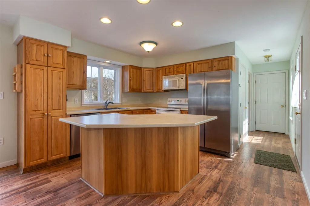 128 Shurtleff Lane Woodstock VT 05091