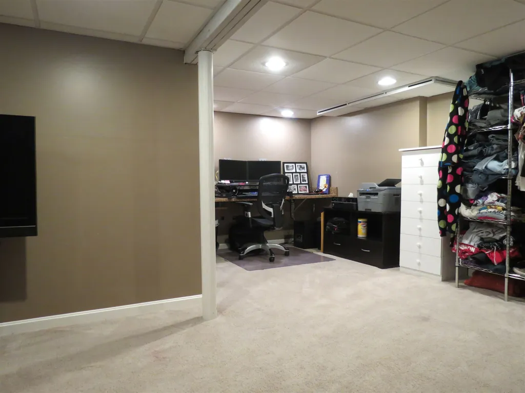 18 Maplewood Avenue Rochester NH 03867
