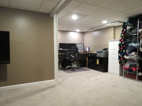 18 Maplewood Avenue Rochester NH 03867