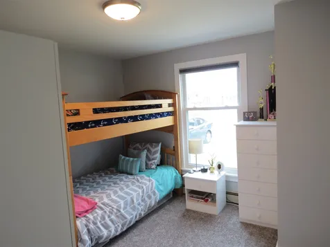 18 Maplewood Avenue Rochester NH 03867