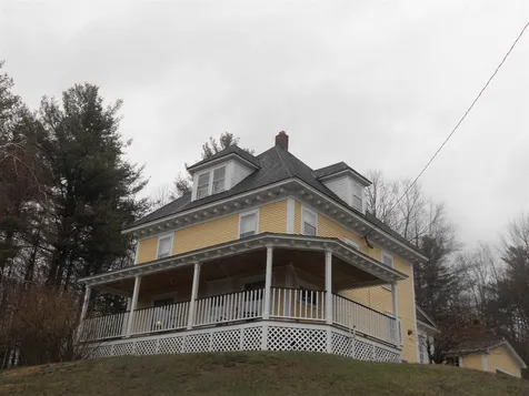 153 Hubbard Avenue Barton VT 05822