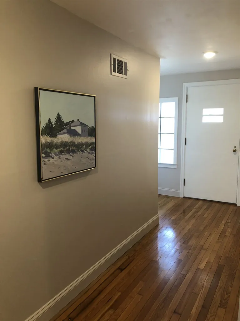 592 West Street Keene NH 03431