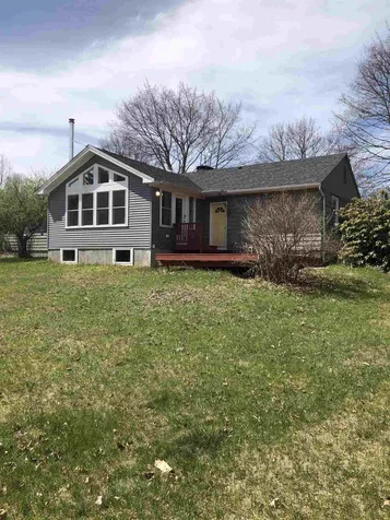 592 West Street Keene NH 03431
