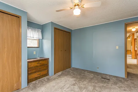 13 Agent Road Raymond NH 03077