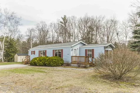 13 Agent Road Raymond NH 03077