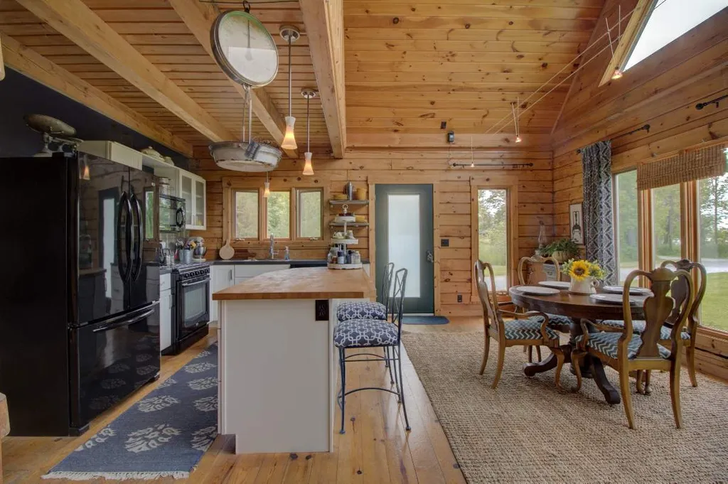 2341 West Shore Road Isle La Motte VT 05463