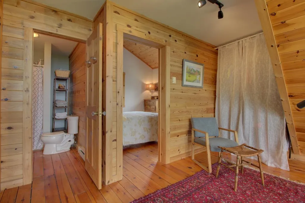 2341 West Shore Road Isle La Motte VT 05463