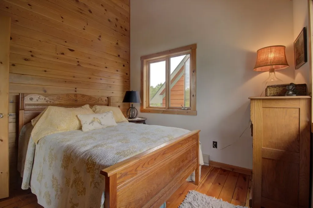 2341 West Shore Road Isle La Motte VT 05463