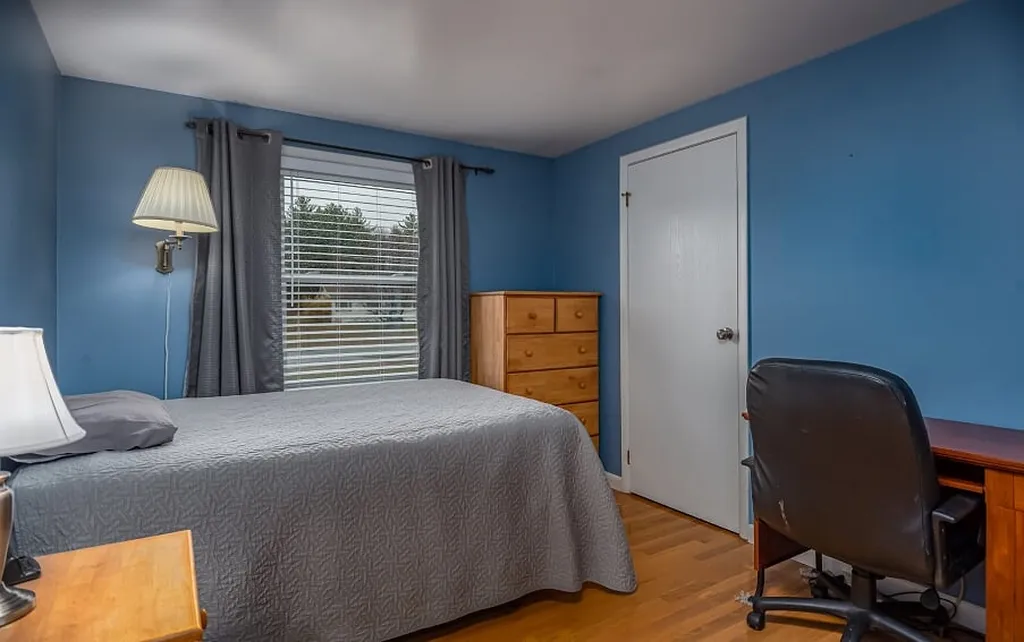 22 Drew Road New Durham NH 03855