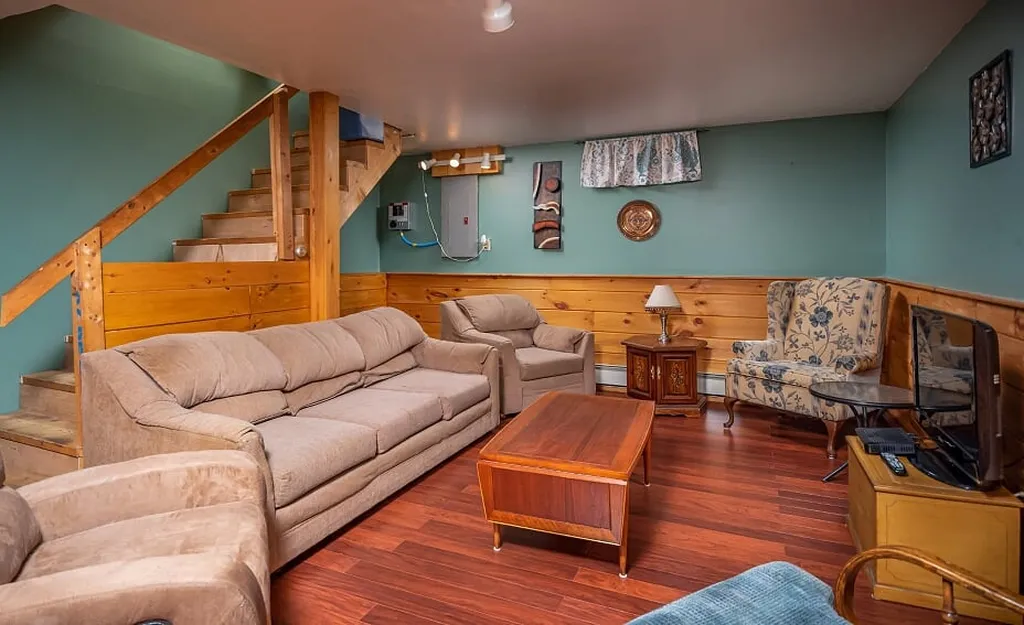 22 Drew Road New Durham NH 03855