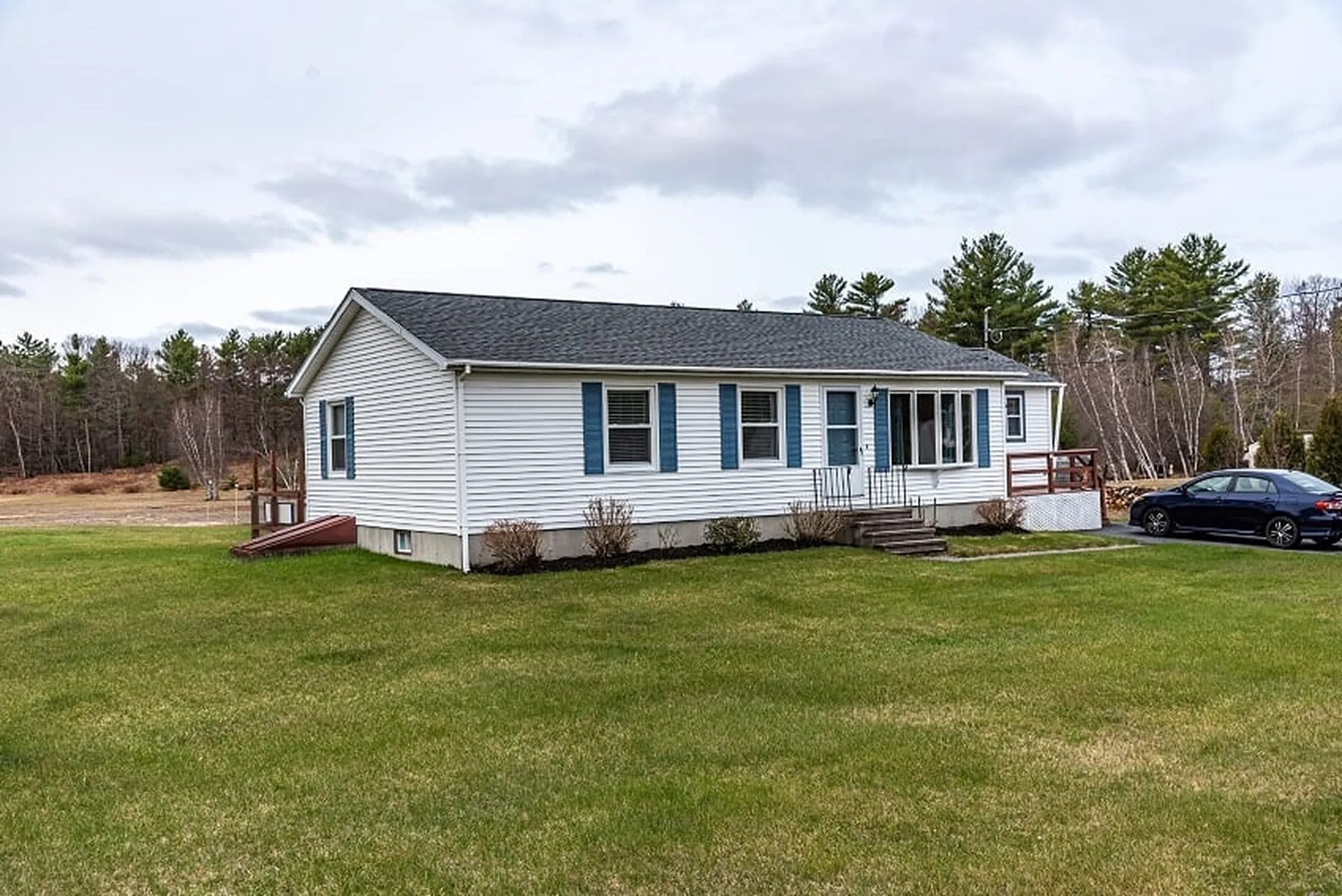 22 Drew Road New Durham NH 03855