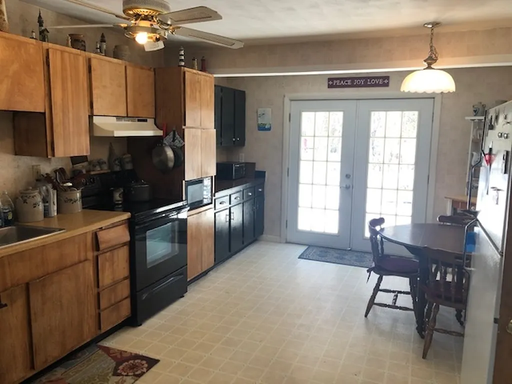 30 Riverdale Avenue Dover NH 03820