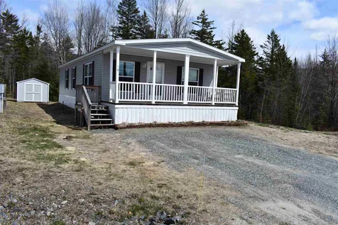 19 Lunar Drive Canaan NH 03741